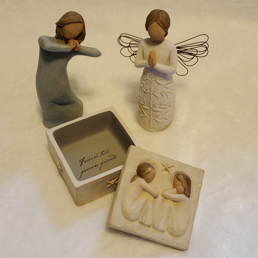 3 Beautiful Willow Tree figures trinket box
